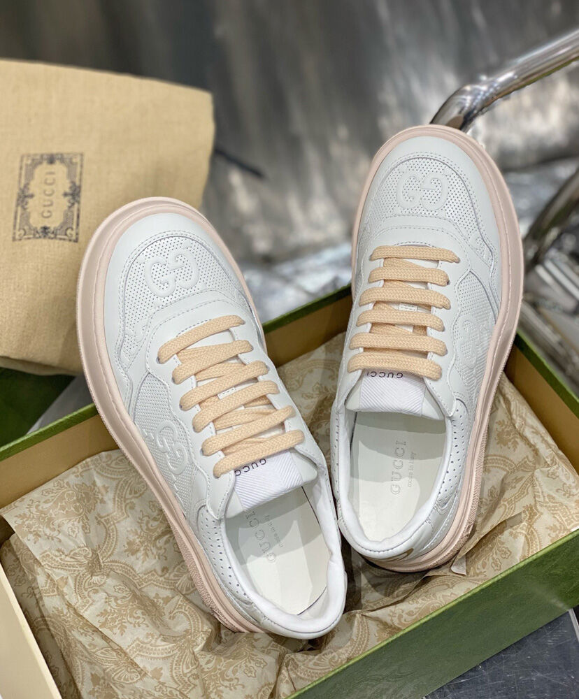 Gucci Unisex GG embossed sneaker Black - Image 5