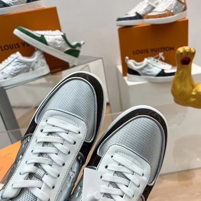 Louis Vuitton Trainer Men Shoes Black - Image 3