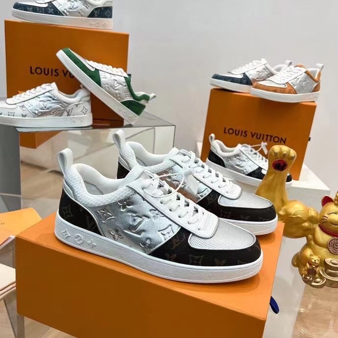 Louis Vuitton Trainer Men Shoes Black - Image 9