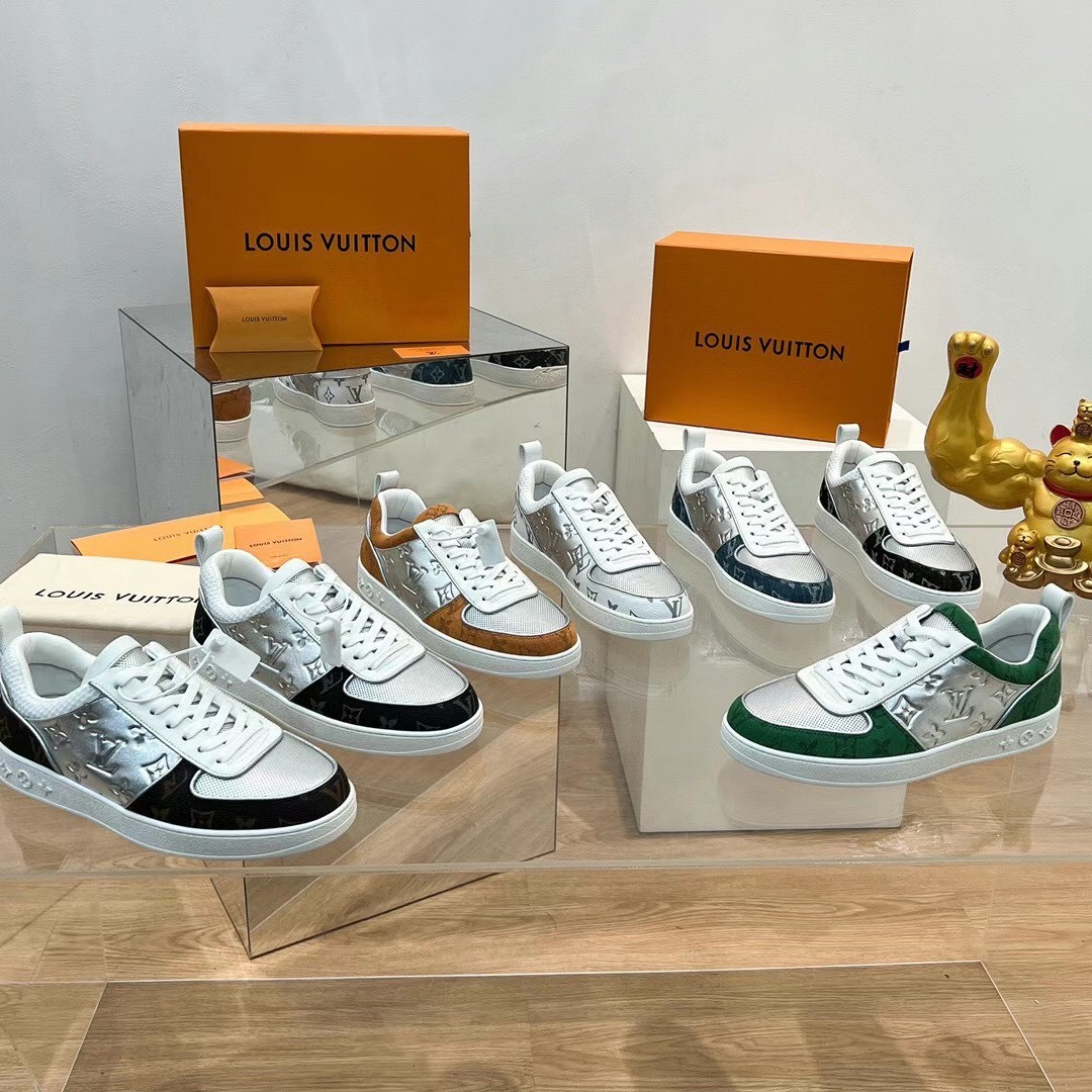 Louis Vuitton Trainer Men Shoes - Image 2