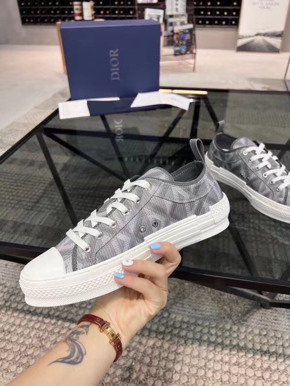 Dior Low Top Sneaker Unisex - Image 5