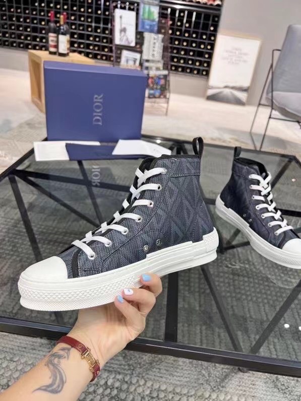 Dior Hight Top Sneaker Unisex - Image 6