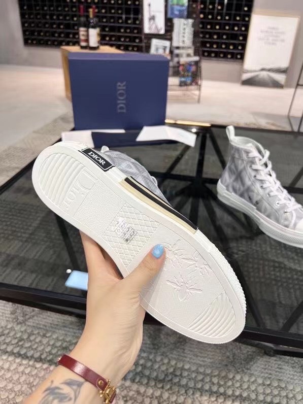 Dior Hight Top Sneaker Unisex - Image 10