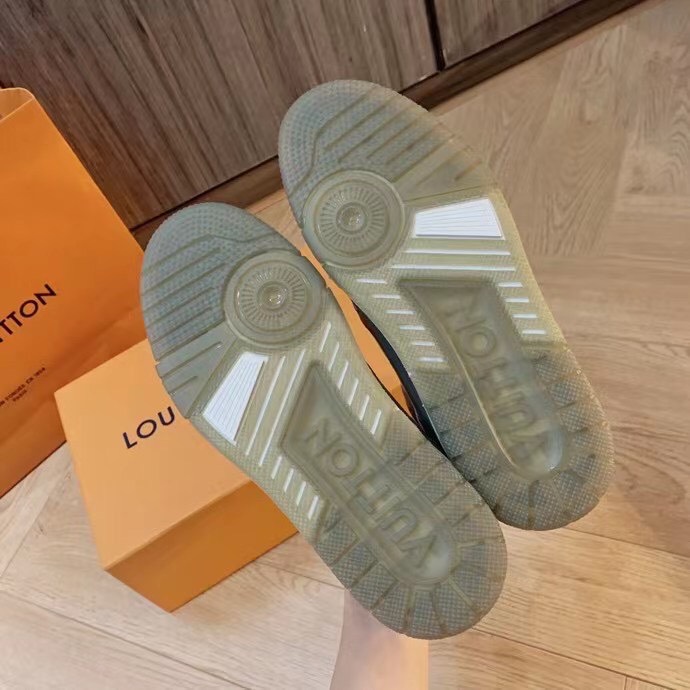 Louis Vuitton Trainer Shoes - Image 3