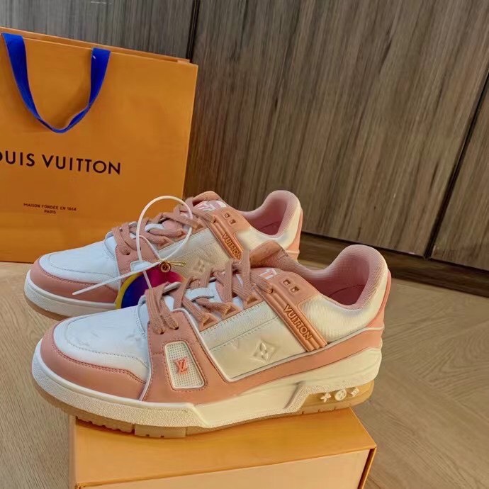 Louis Vuitton Trainer Shoes - Image 4