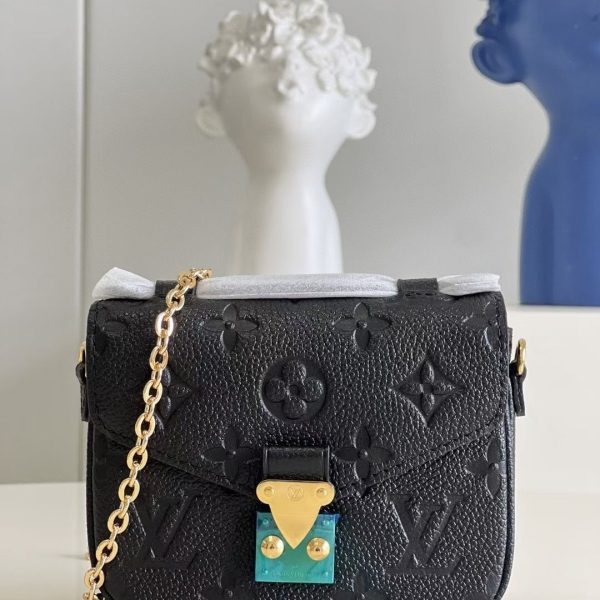 Louis Vuitton Micro Métis