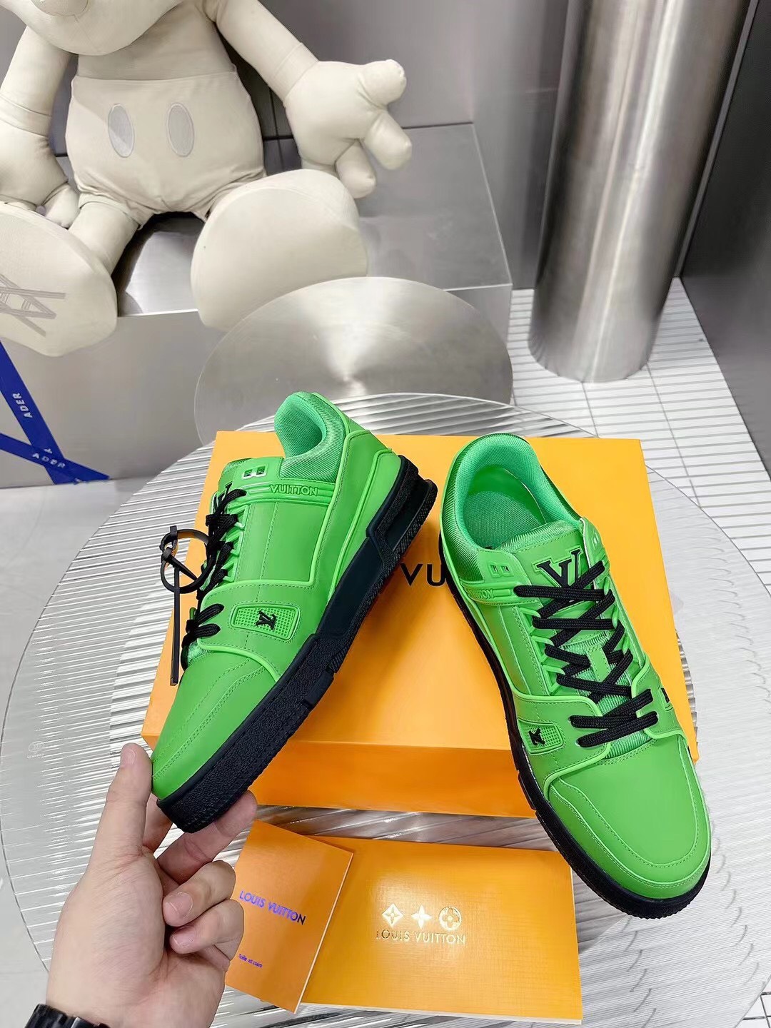 LV TRAINER SNEAKER X LV VIRGIL ABLOH - Replica Bags and Shoes online ...