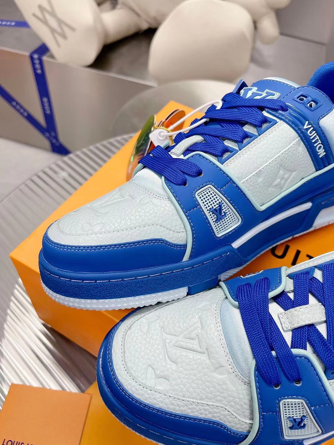 LV TRAINER SNEAKER X LV VIRGIL ABLOH - Image 3