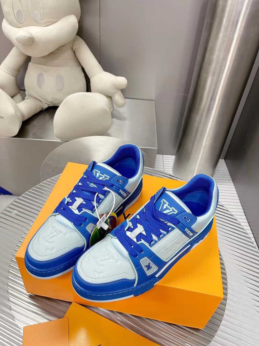 LV TRAINER SNEAKER X LV VIRGIL ABLOH - Image 9