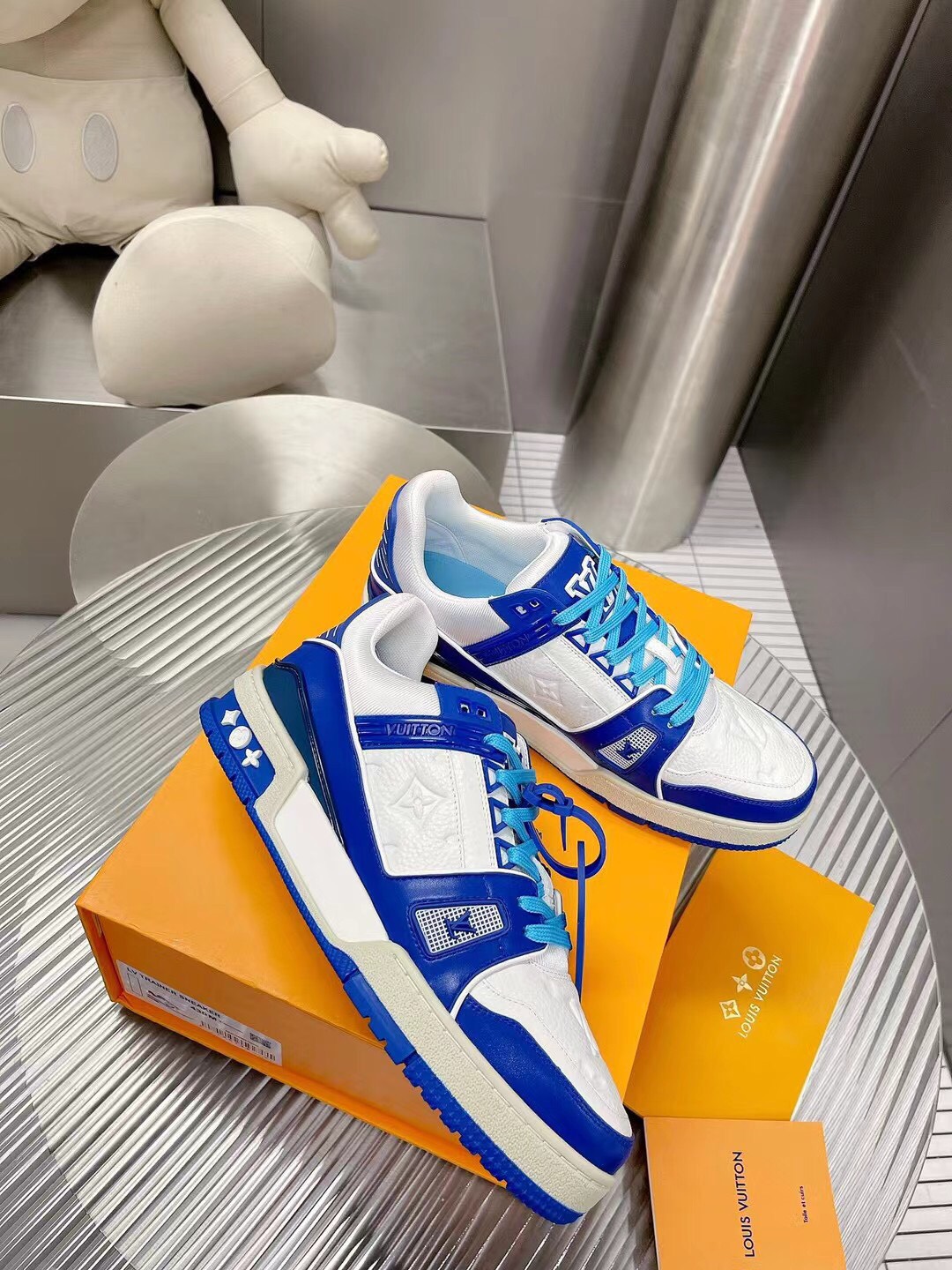 LV TRAINER SNEAKER X LV VIRGIL ABLOH - Image 6