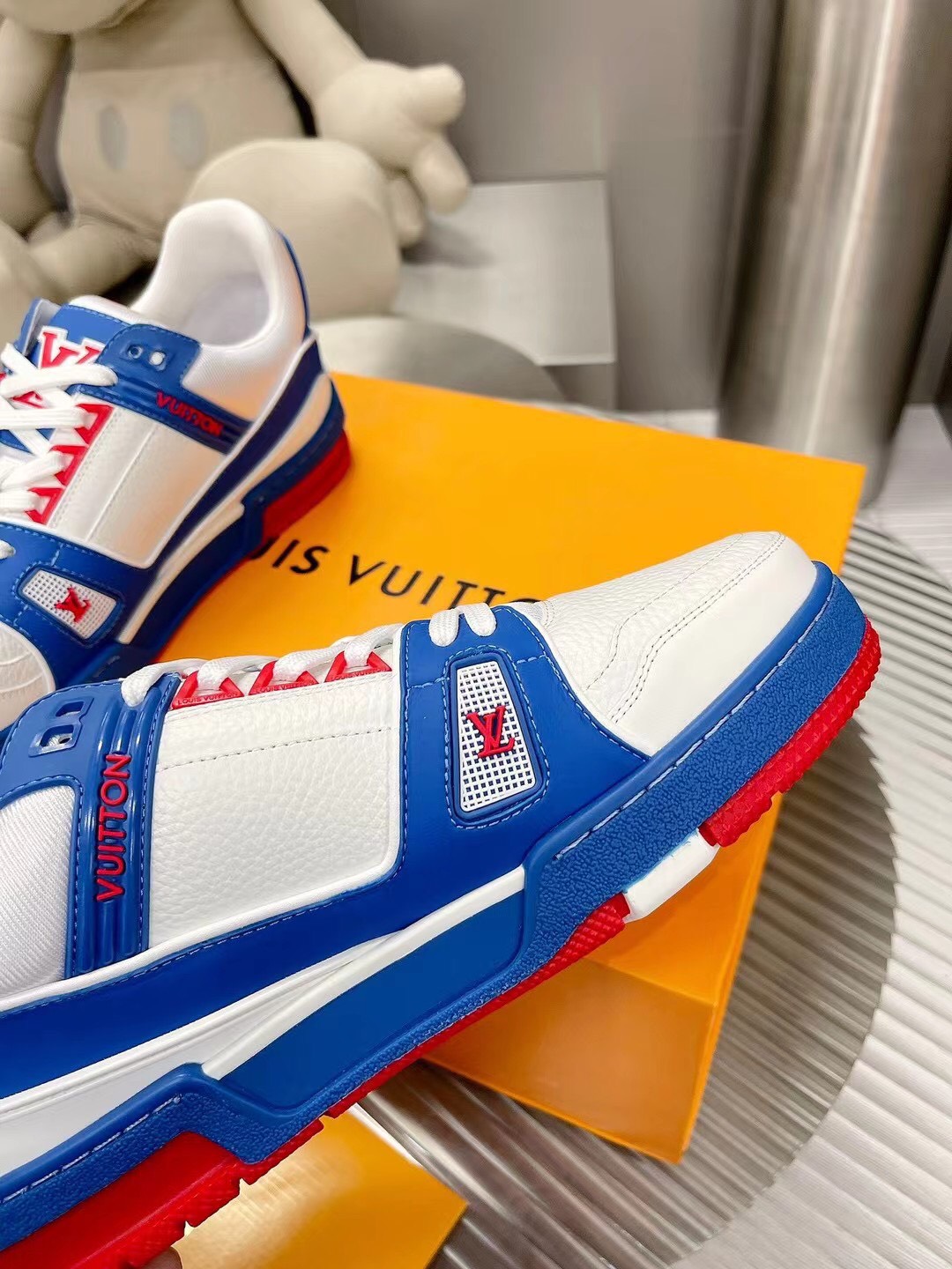 LV TRAINER SNEAKER X LV VIRGIL ABLOH - Image 3