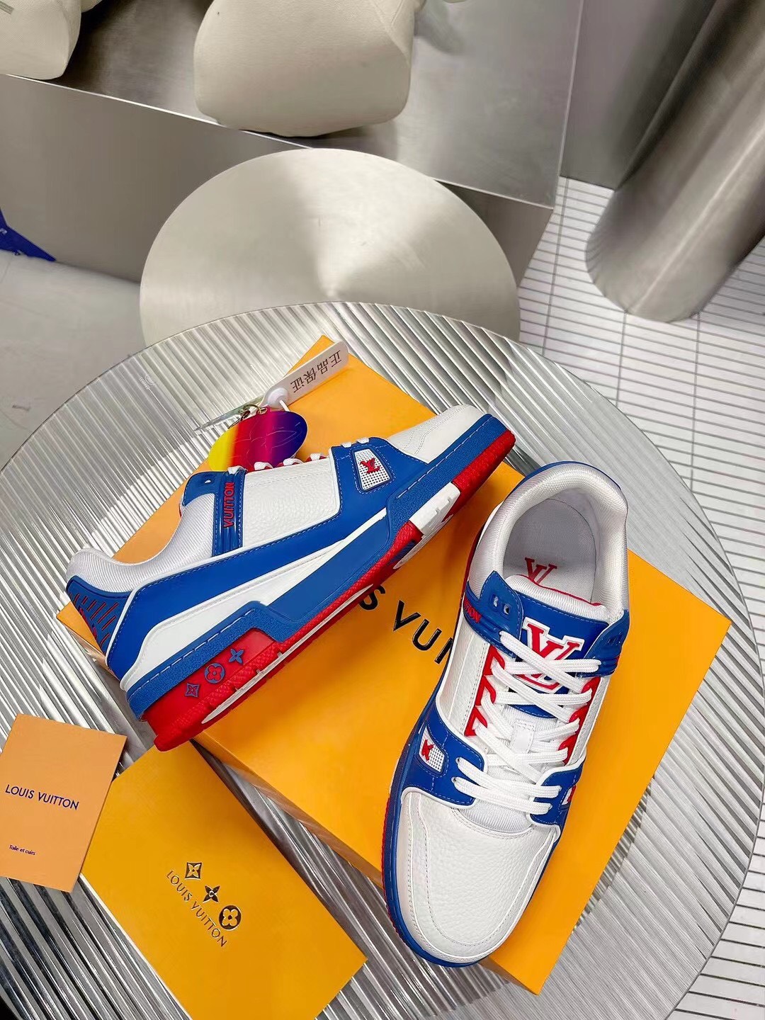 LV TRAINER SNEAKER X LV VIRGIL ABLOH - Image 5