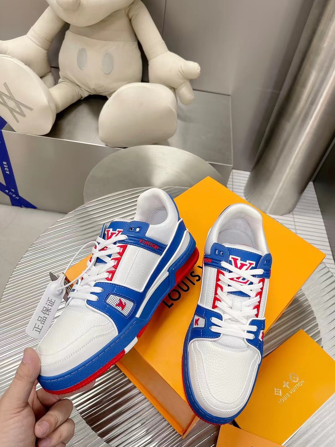 LV TRAINER SNEAKER X LV VIRGIL ABLOH - Image 7
