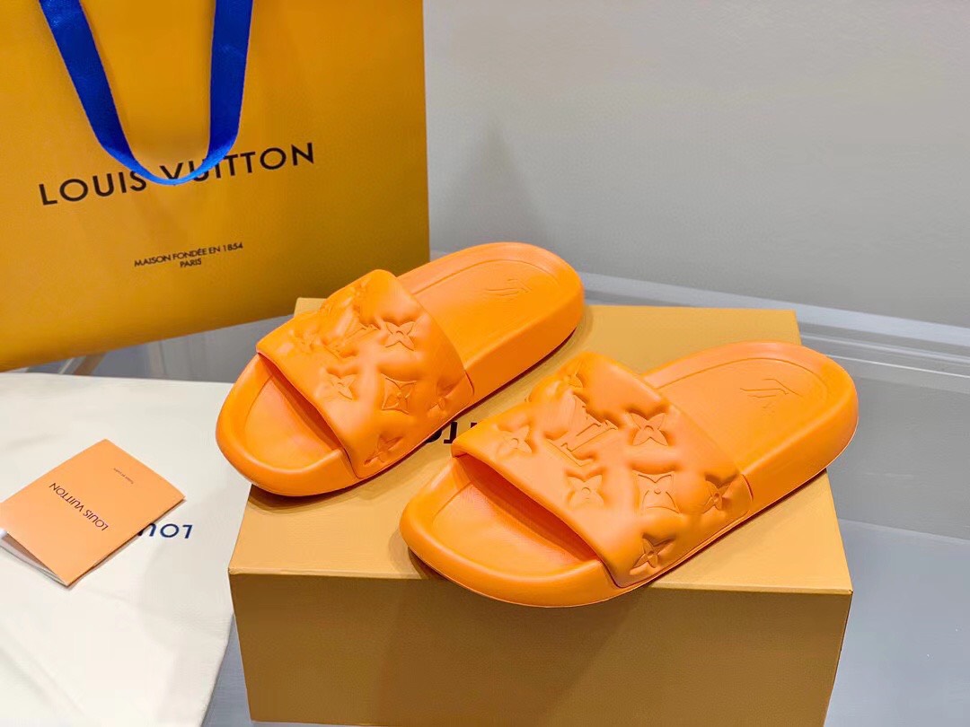 Louis Vuitton Revival Flat Mules Unisex - Replica Bags and Shoes online