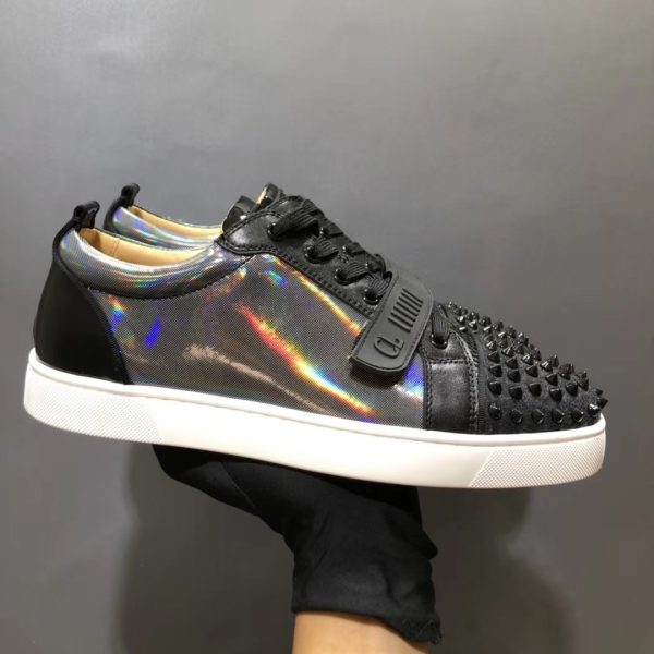 Christian Louboutin Louis Junior Spikes Vs Flat