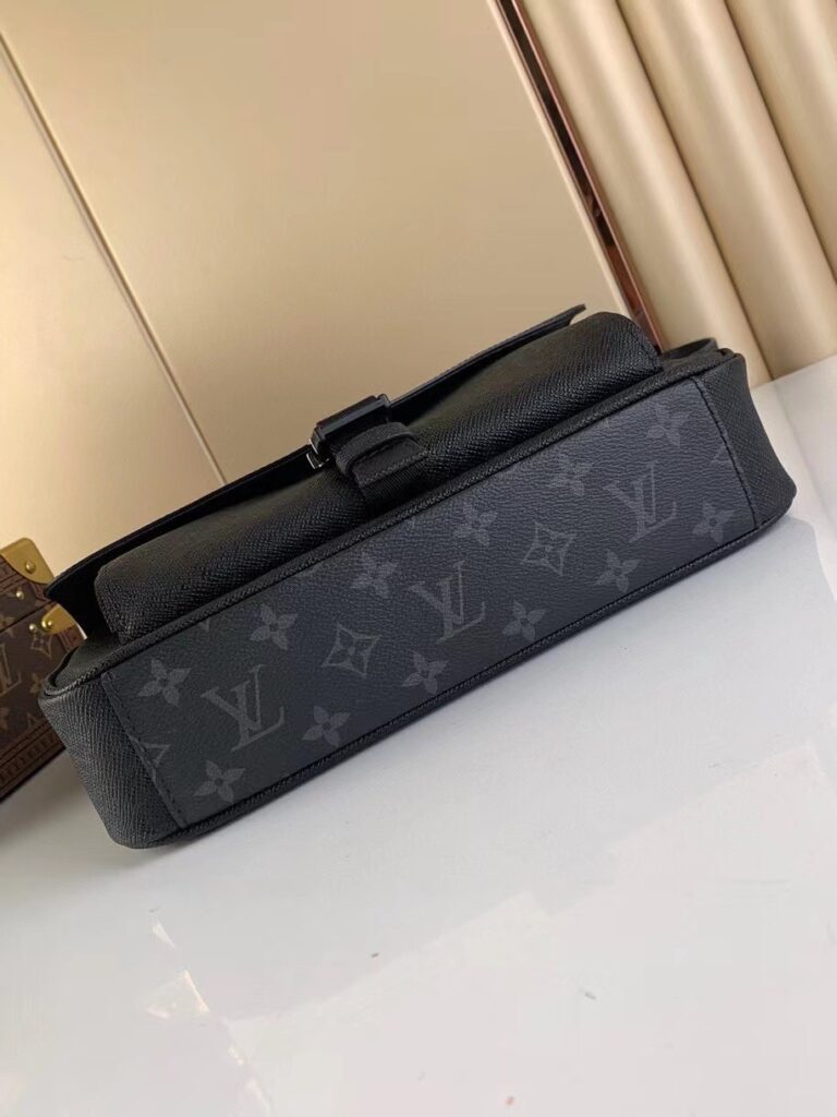 Louis Vuitton Tairagama M30746 - AlimorLuxury