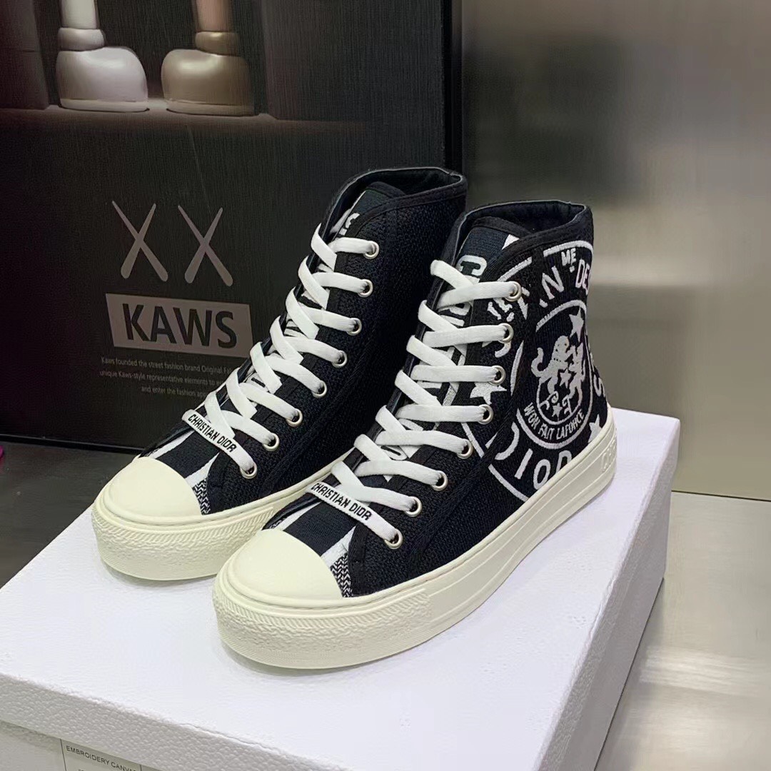 Dior Sneaker Shoes Logo 2022 - Image 2