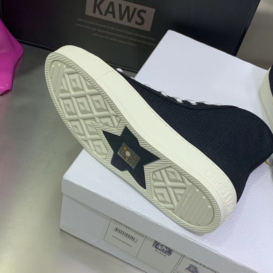 Dior Sneaker Shoes Logo 2022 - Image 9