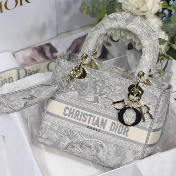 Christian Dior Medium Lady