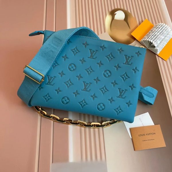 Brand: Louis Vuitton Material: Calfskin  Color: Blue  Gender: Women Size: W26XH20XD12(cm) Shipping size: Medium Product Name: Louis Vuitton Coussin M20769