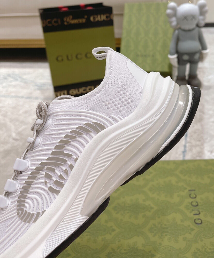 Gucci Unisex Run Sneaker - Image 9