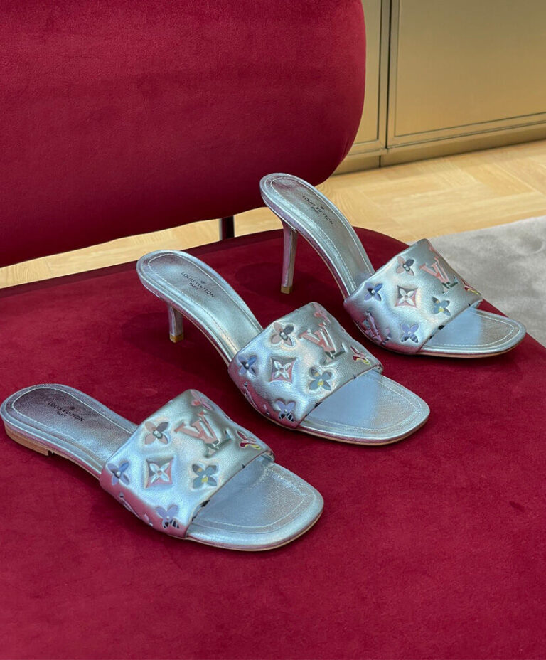 louis vuitton revival flat mule black