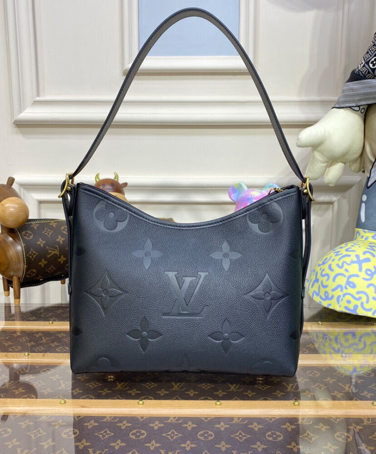 caissa louis vuitton bag