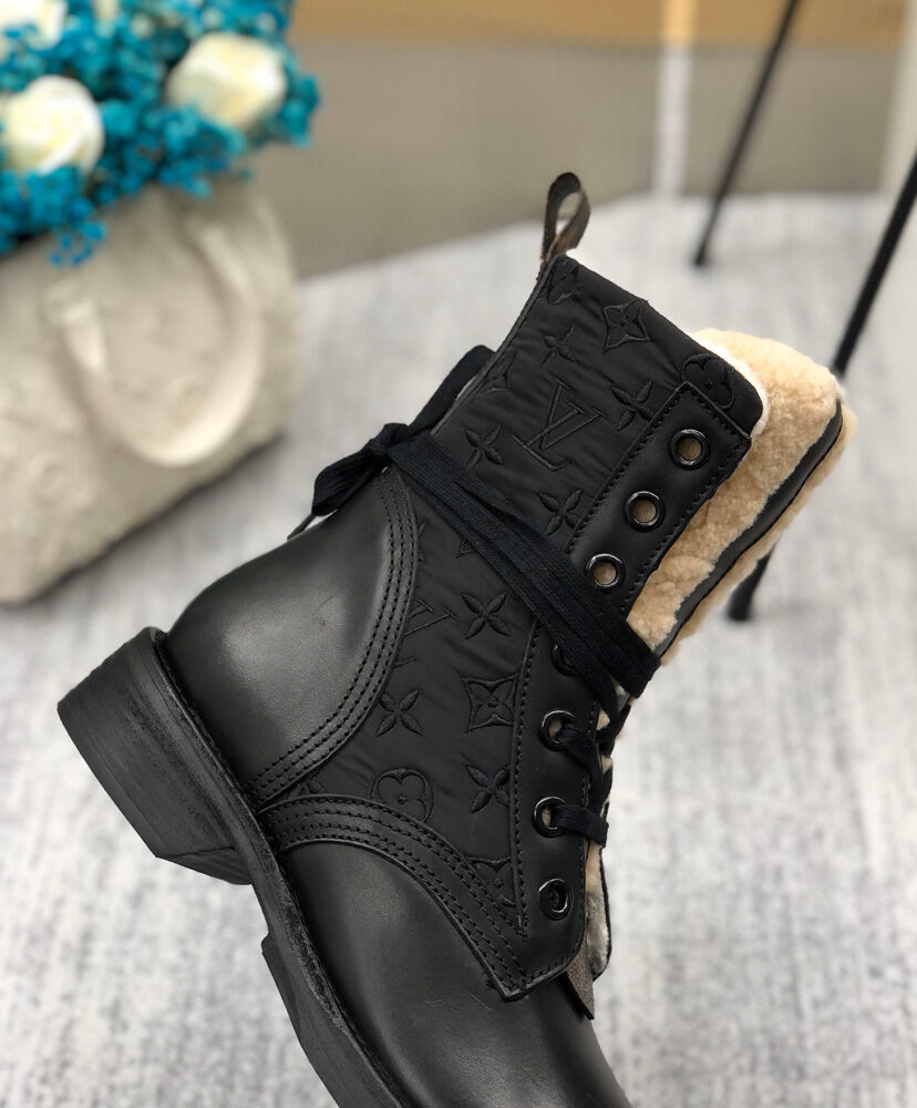 Louis Vuitton Women's Metropolis Flat Ranger Boots 1A95WZ Black ...