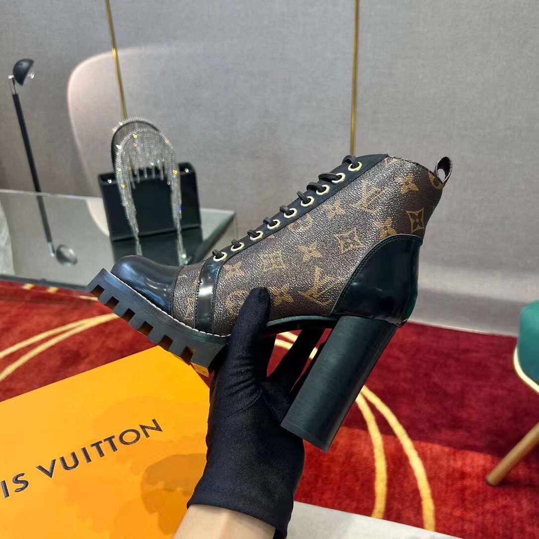 Louis Vuitton Star Trail Monogram Boots - Image 9