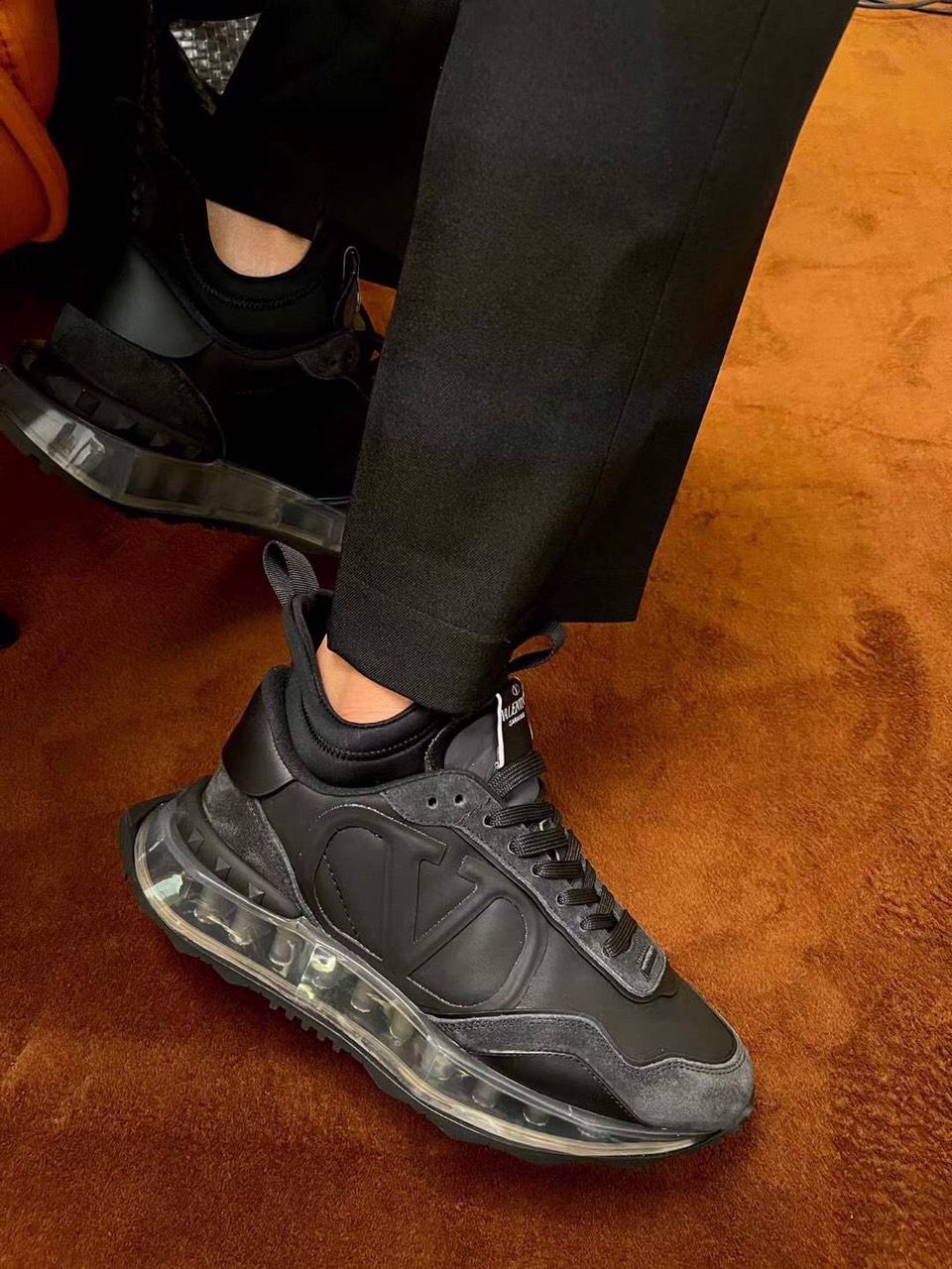 vlogo shoes
