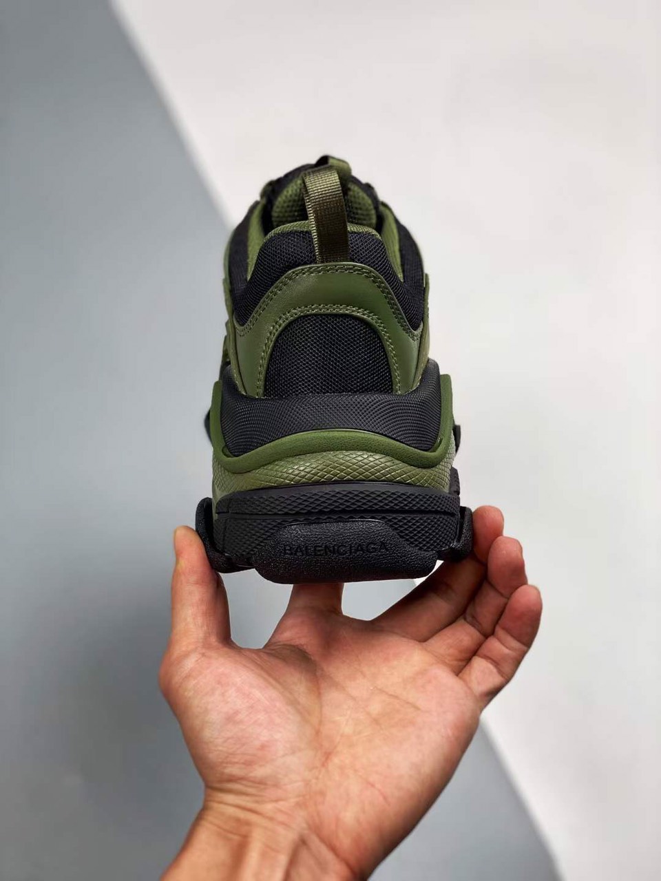 Balenciaga Unisex Tripple S Logo Shoes - Image 4