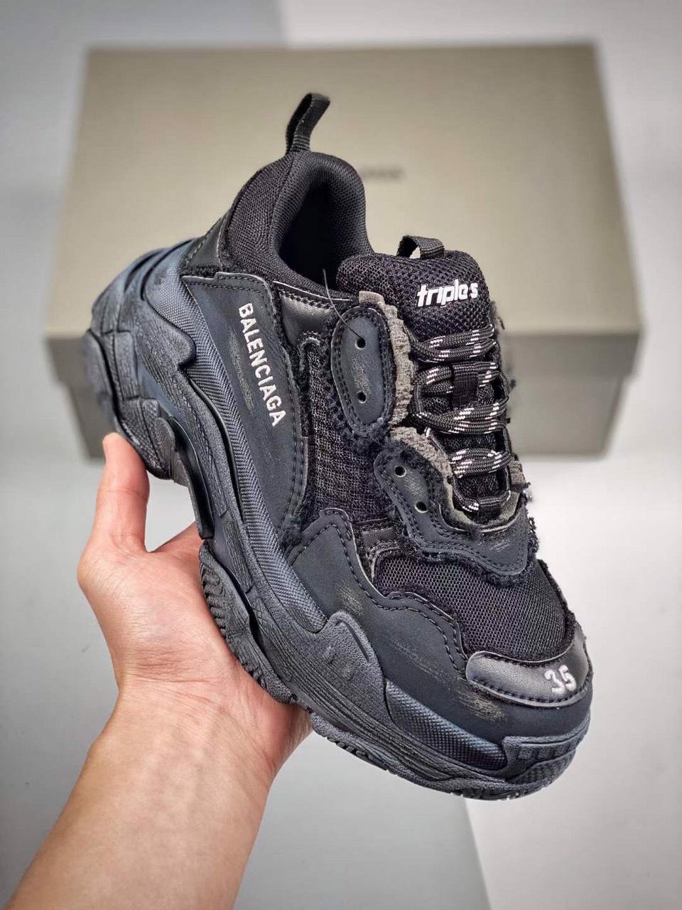 Balenciaga Unisex Tripple S Logo Shoes