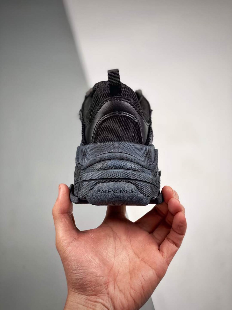 Balenciaga Unisex Tripple S Logo Shoes - Image 2