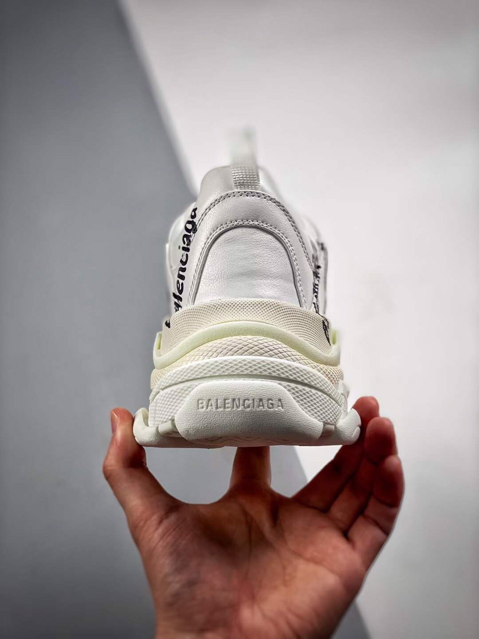 Balenciaga Unisex Tripple S Logo Shoes - Image 3