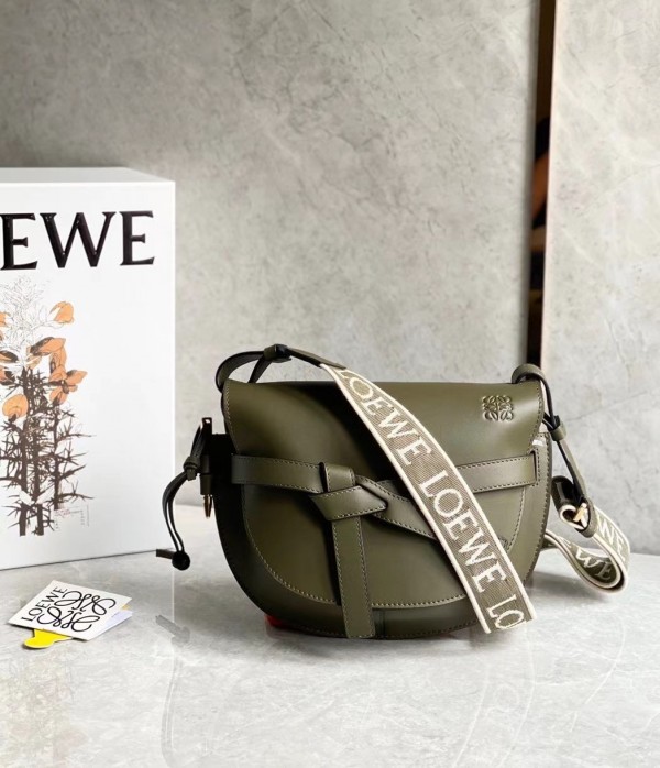 Loewe Small Gate Bag In Green Calfskin and Jacquard - Image 2