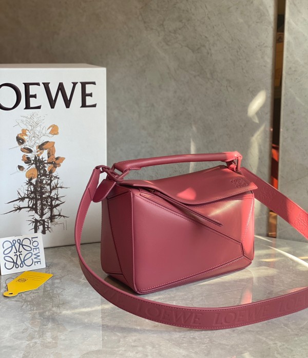 Loewe Puzzle Small Bag In Plumrose Satin Calfskin - Image 3
