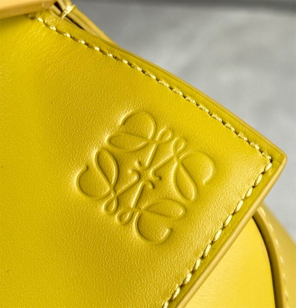 Loewe Puzzle Edge Small Bag In Yellow Satin Calfskin - Image 6