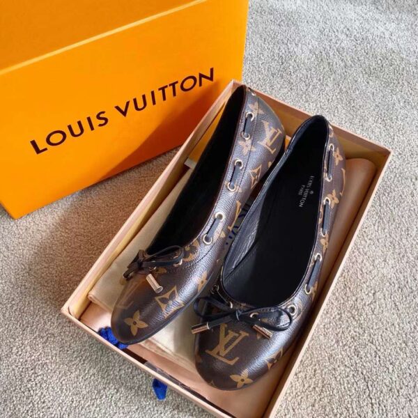 Louis Vuitton Shoes Leather