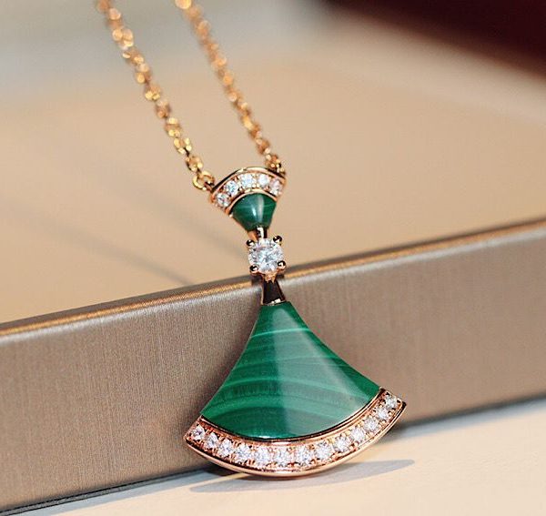 Bvlgari Divas necklace bvljw280c