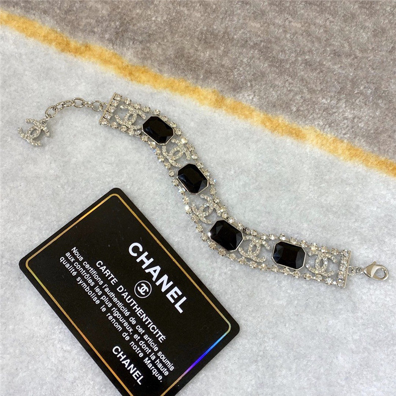 Chanel crystal bracelet - Image 5