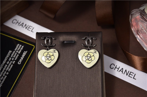 Chanel earrings - Image 6