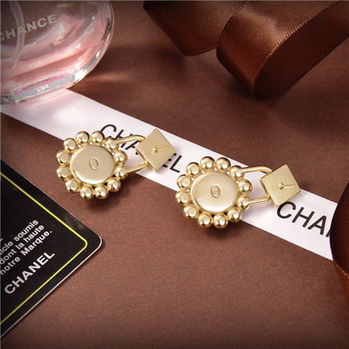 chanel earrings - Image 3