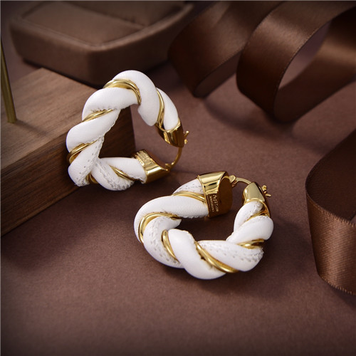 bottega veneta bv triangle earrings - Image 3