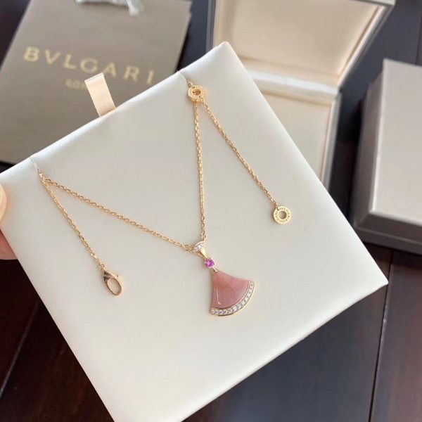 Bvlgari Divas necklace bvljw114a