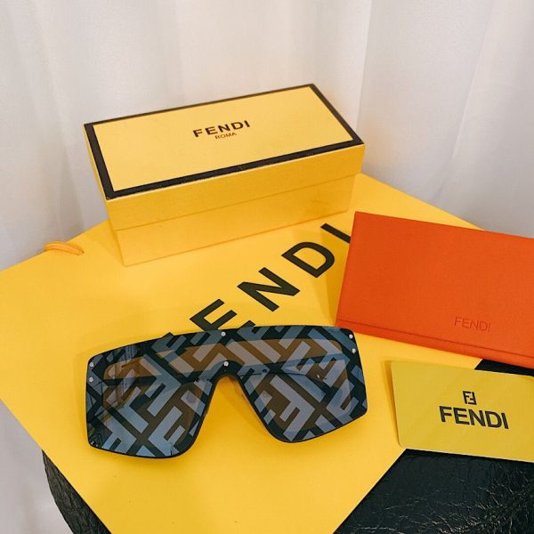 Fendi Sunglasses ffm0076c