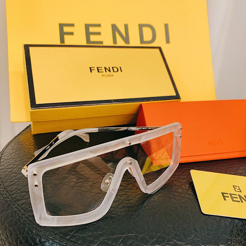 Fendi Sunglasses ffm0076g - Image 5