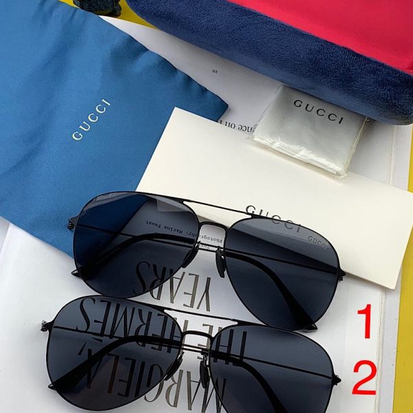 Gucci Sunglasses 5800