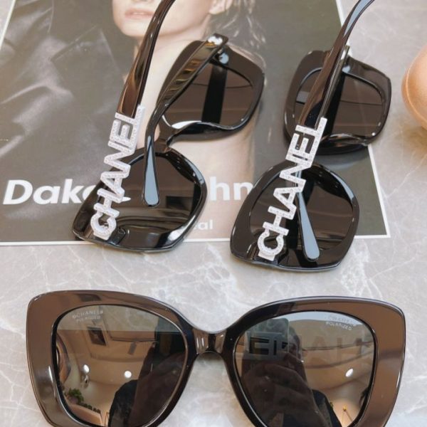 Chanel Sunglasses CH5422B White