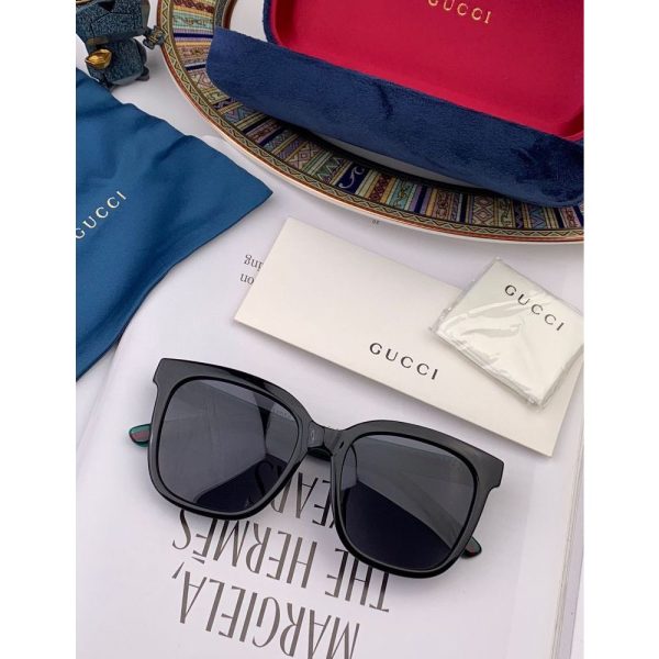 Gucci Sunglasses Unisex G3859