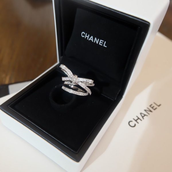 Chanel Ring - RUBAN RING Ref. J11142 ccjw277107141-zq